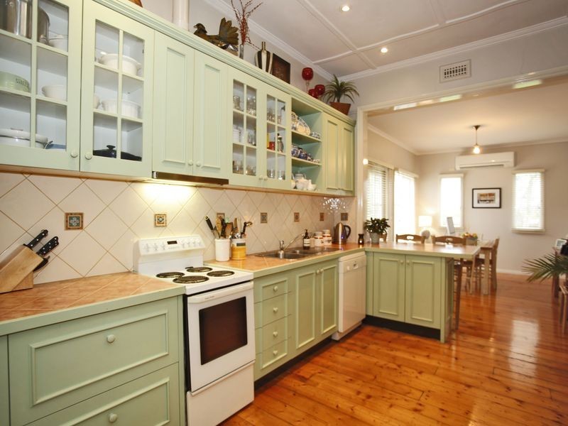 22 Station Street, Officer VIC 3809