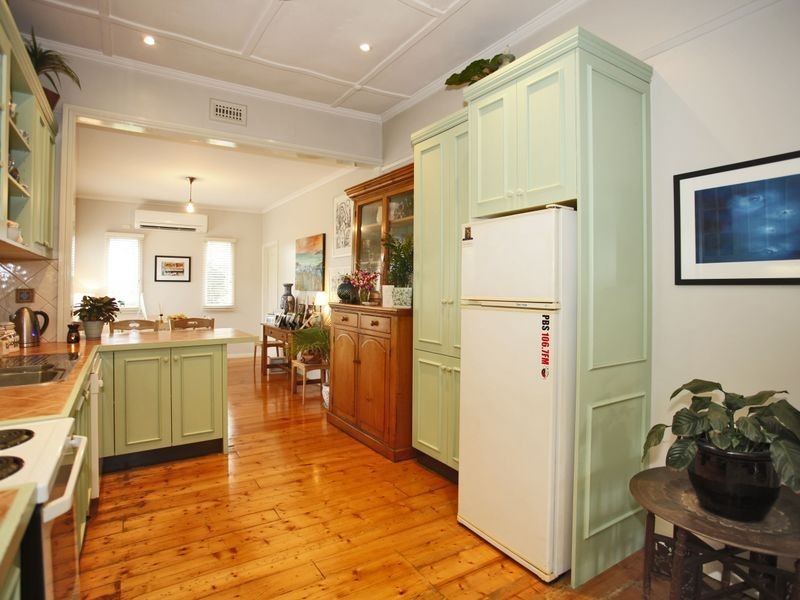 22 Station Street, Officer VIC 3809