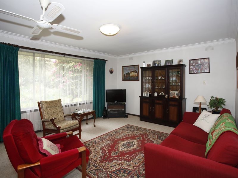 22 Lyall Road, Berwick VIC 3806