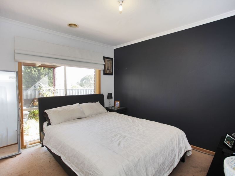 4 Kingsmill Terrace, Berwick VIC 3806