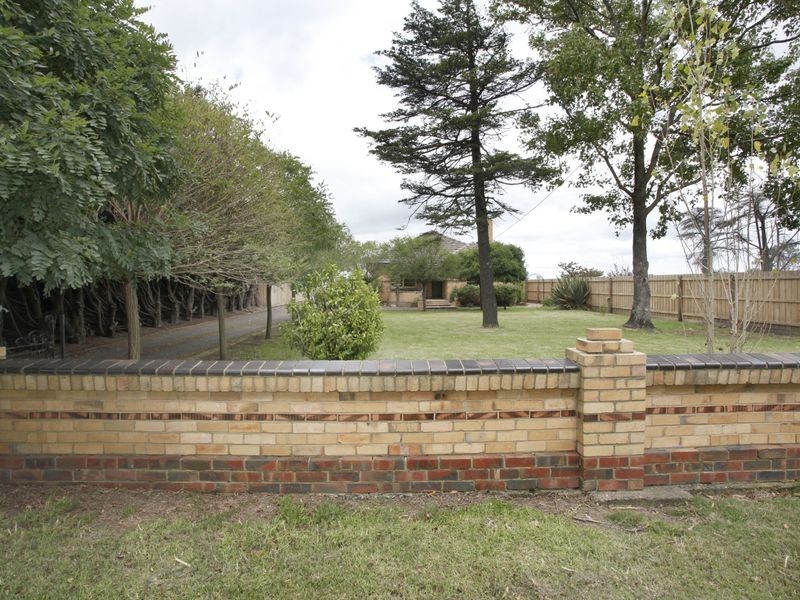 340 Princes Highway, Officer VIC 3809