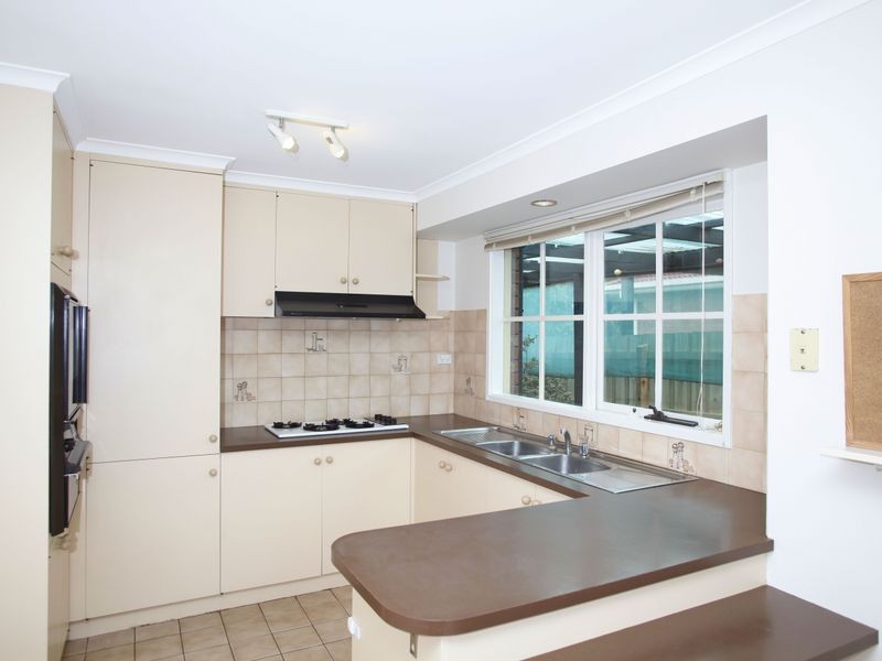 8 Bosco Close, Narre Warren VIC 3805