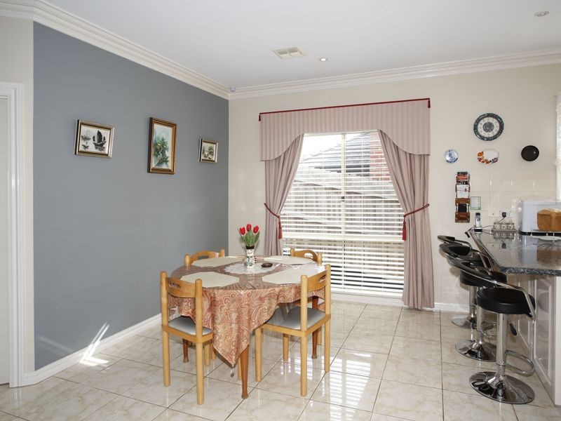 37 Harold Keys Drive, Narre Warren South VIC 3805