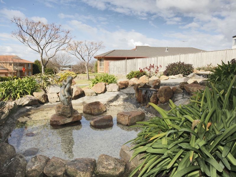 37 Harold Keys Drive, Narre Warren South VIC 3805