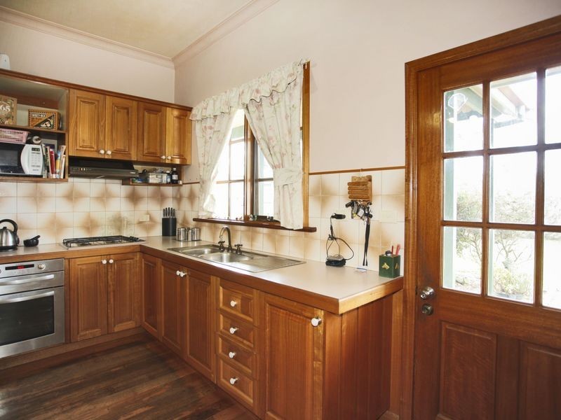 21 Station Street, Officer VIC 3809