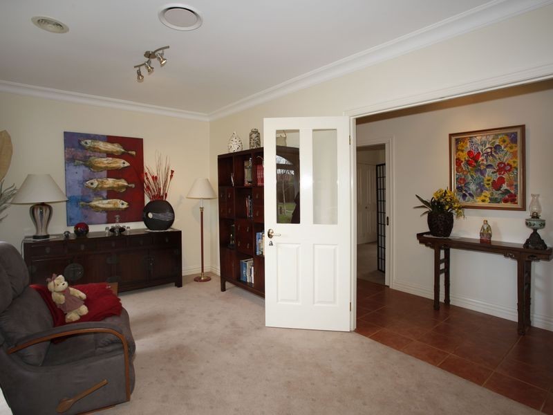 1 Lakeview Terrace, Beaconsfield VIC 3807