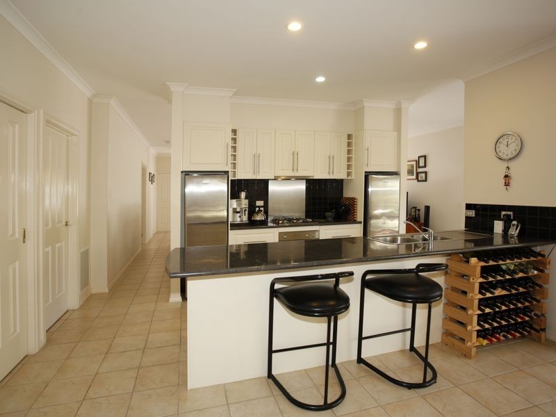 46 Wintersun Road, Berwick VIC 3806