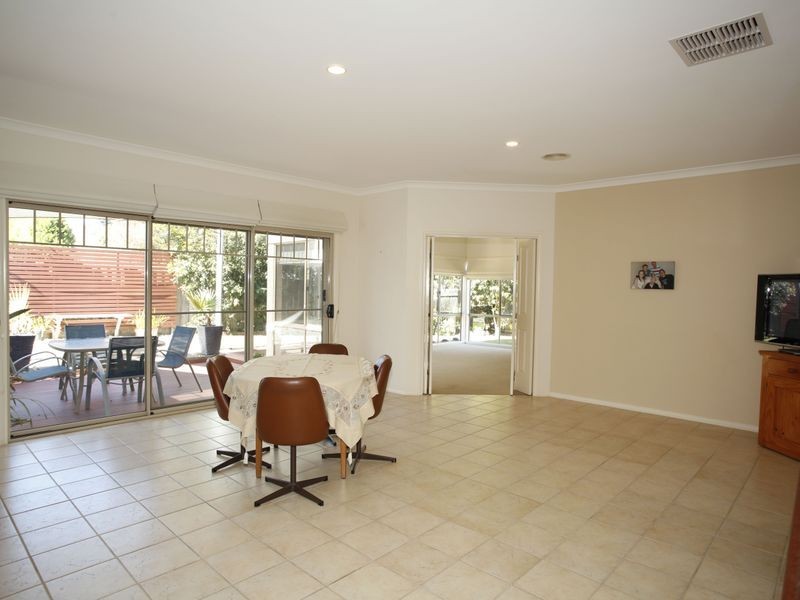 46 Wintersun Road, Berwick VIC 3806