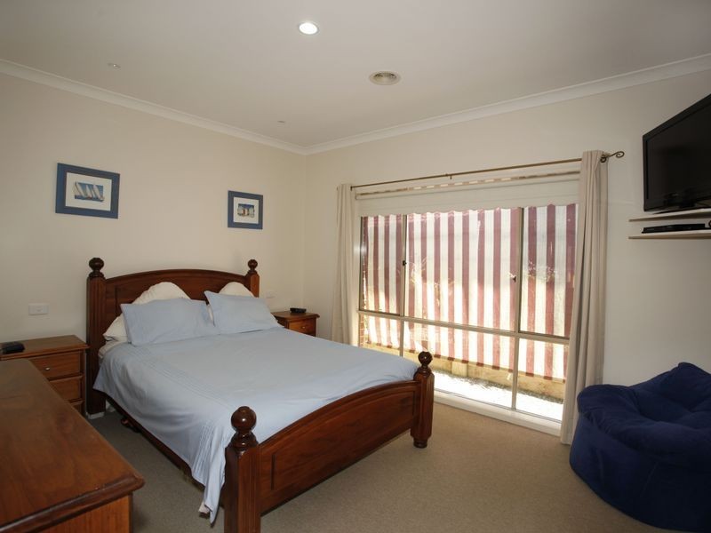 46 Wintersun Road, Berwick VIC 3806