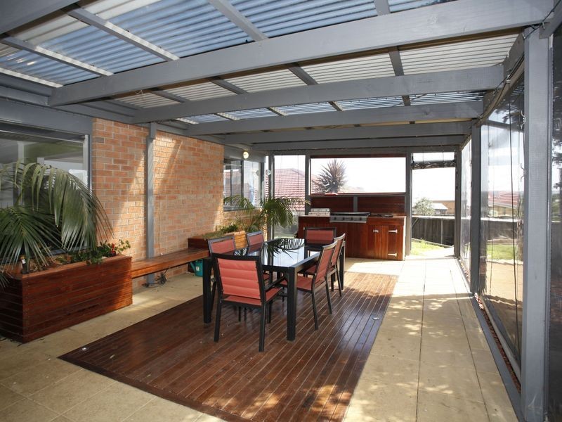 5 Glade Court, Berwick VIC 3806