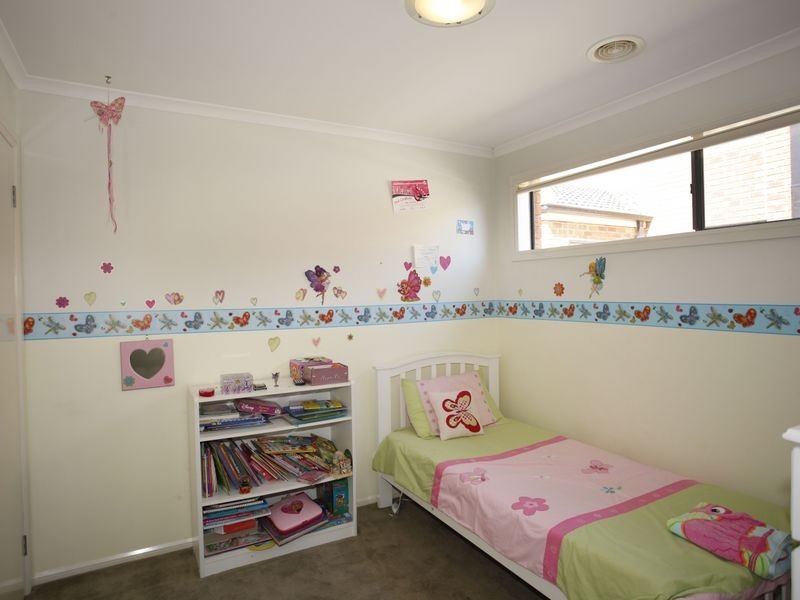 5 Glade Court, Berwick VIC 3806