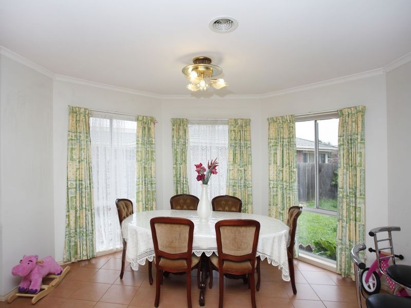 34 Wesley Drive, Narre Warren VIC 3805