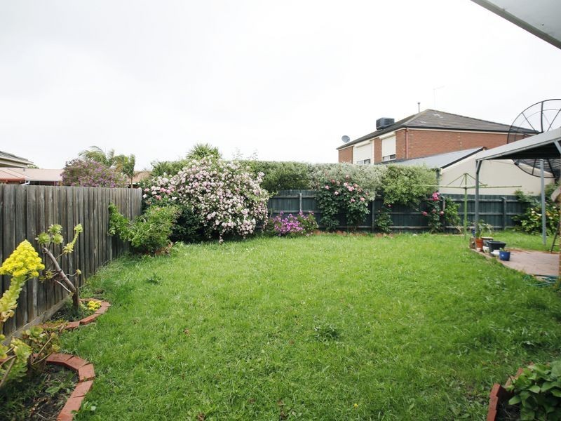 34 Wesley Drive, Narre Warren VIC 3805