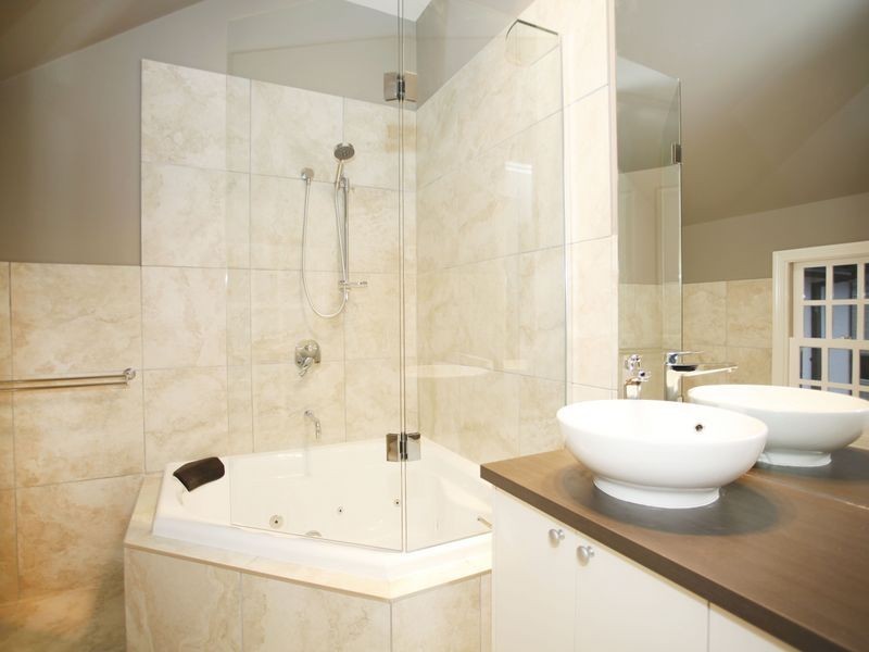 14 Piermont Drive, Berwick VIC 3806