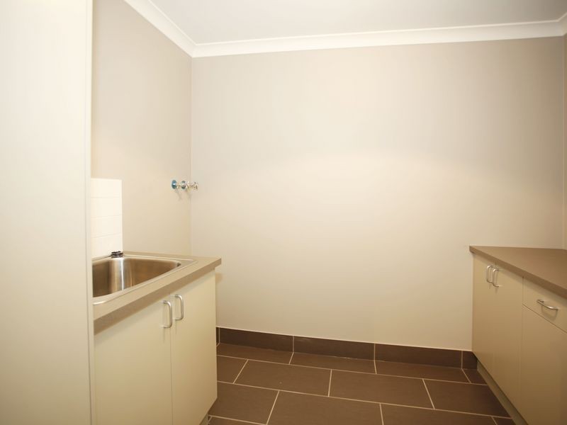 14 Piermont Drive, Berwick VIC 3806