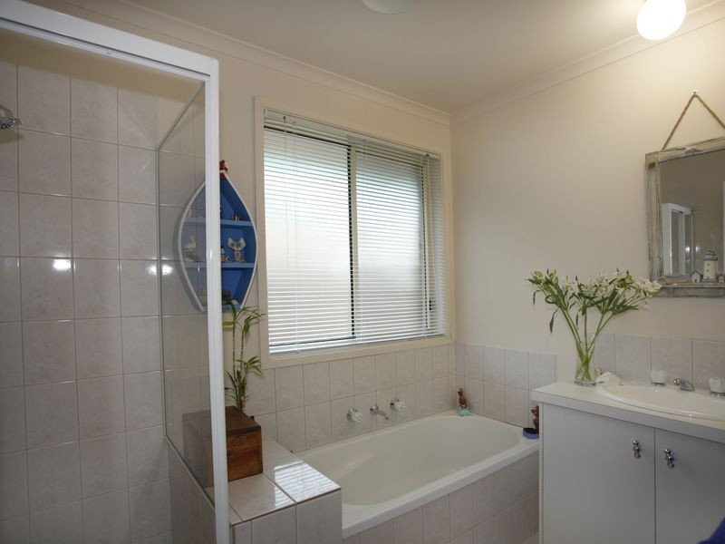 20 Sharpe Court, Berwick VIC 3806