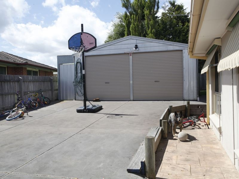 38 Kurrajong Road, Narre Warren VIC 3805