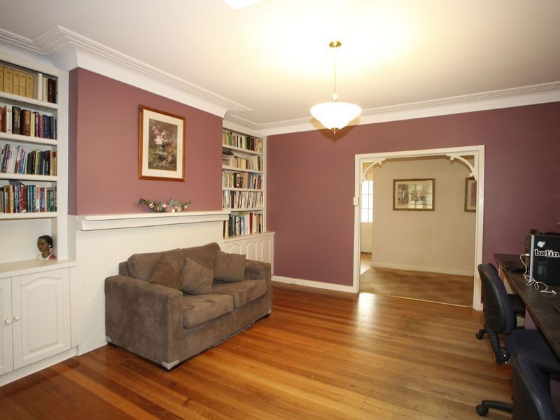 220 Beaconsfield Emerald Road, Beaconsfield VIC 3807