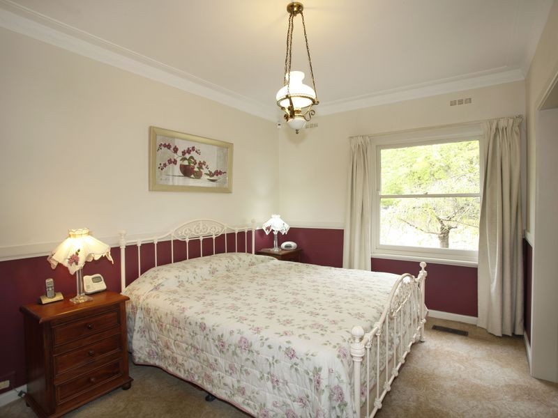 220 Beaconsfield Emerald Road, Beaconsfield VIC 3807