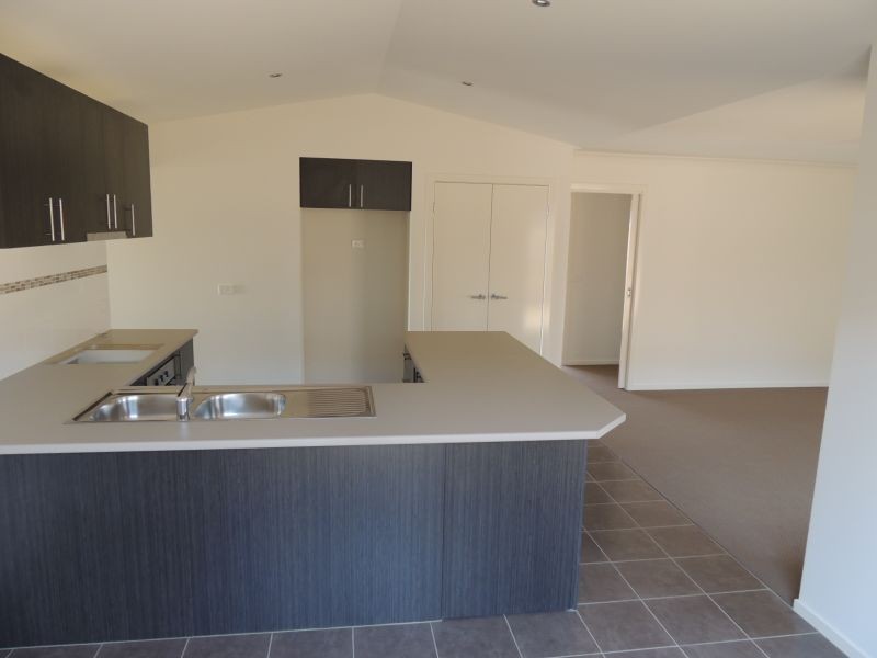 1703 Goulburn Street, Cranbourne East VIC 3977