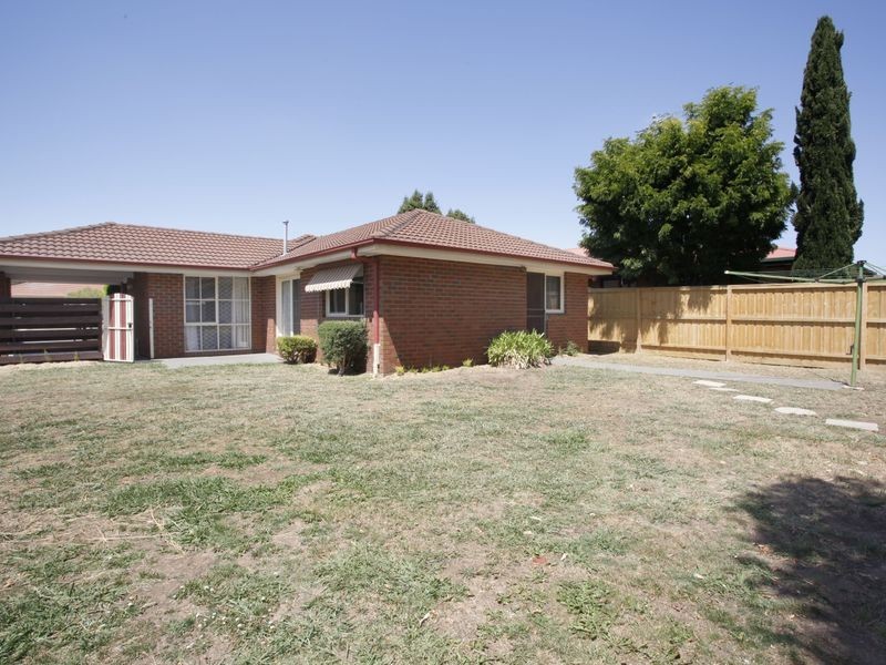 44 Willslie Crescent, Berwick VIC 3806