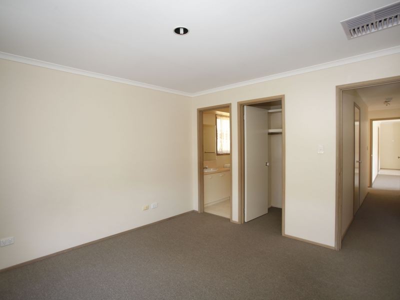 44 Willslie Crescent, Berwick VIC 3806