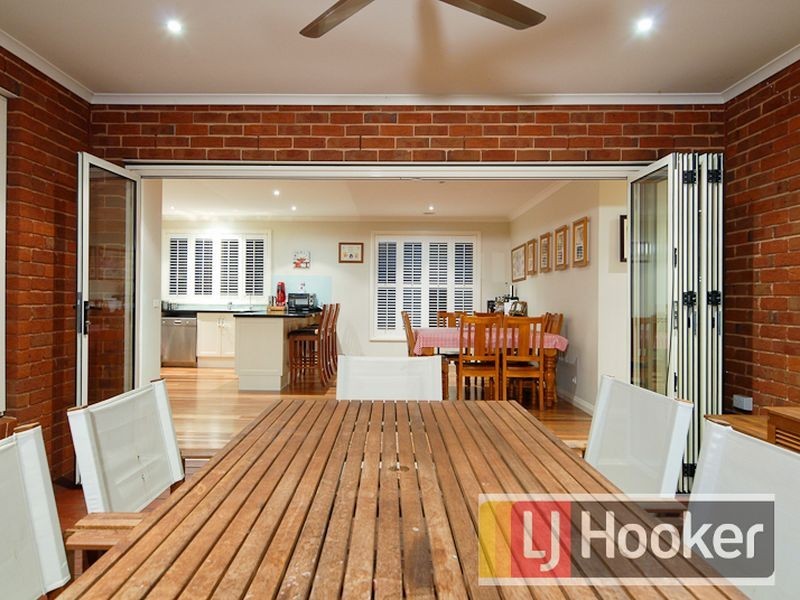 14 Longfield Way, Narre Warren South VIC 3805