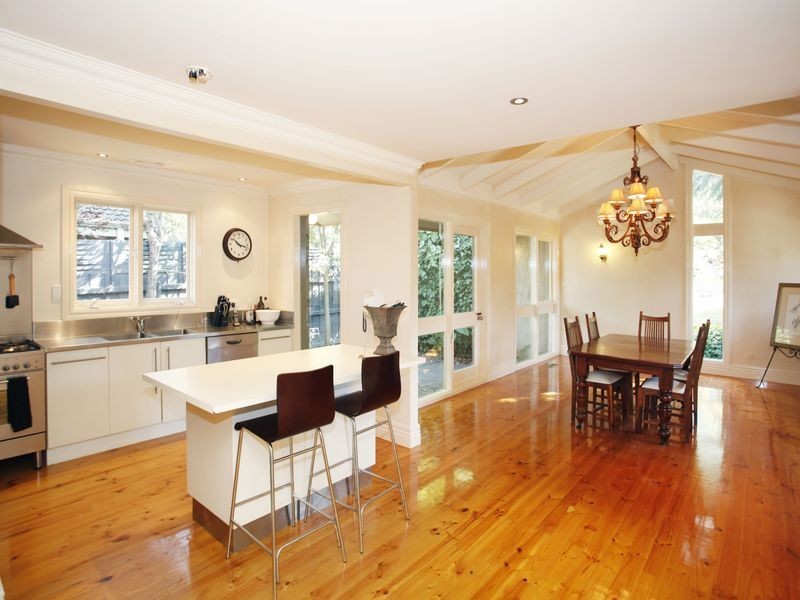 6 Allan Street, Berwick VIC 3806