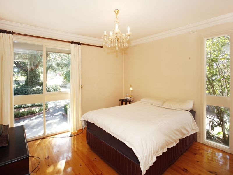 6 Allan Street, Berwick VIC 3806