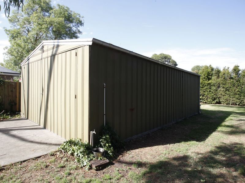 6 Allan Street, Berwick VIC 3806