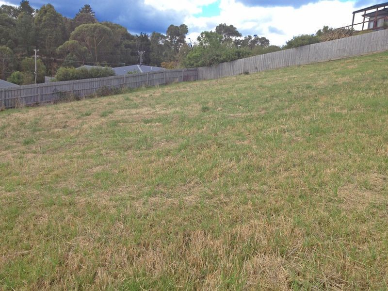 7 Liam Circuit, Beaconsfield VIC 3807