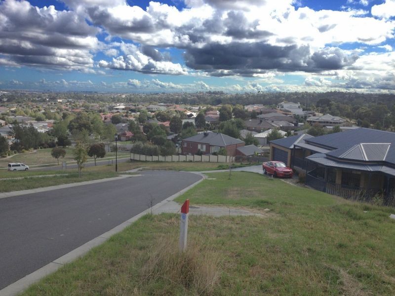 7 Liam Circuit, Beaconsfield VIC 3807