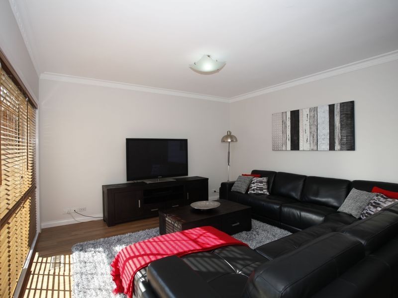 18 Albrecht Avenue, Berwick VIC 3806