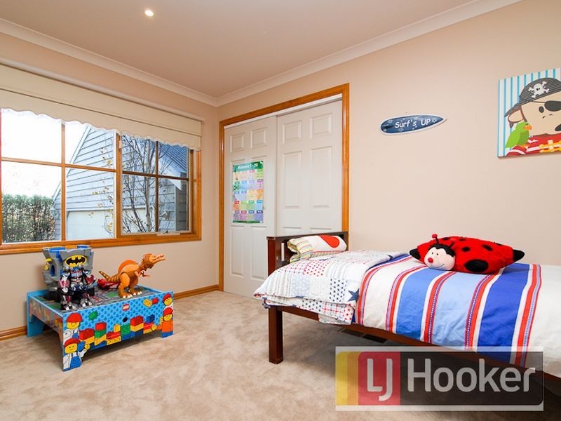 77 Scenic Drive, Beaconsfield VIC 3807
