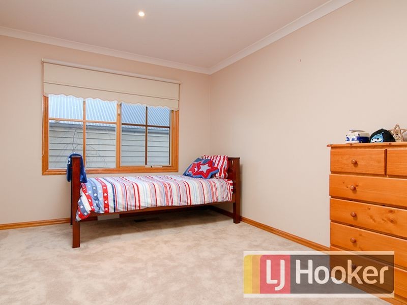 77 Scenic Drive, Beaconsfield VIC 3807