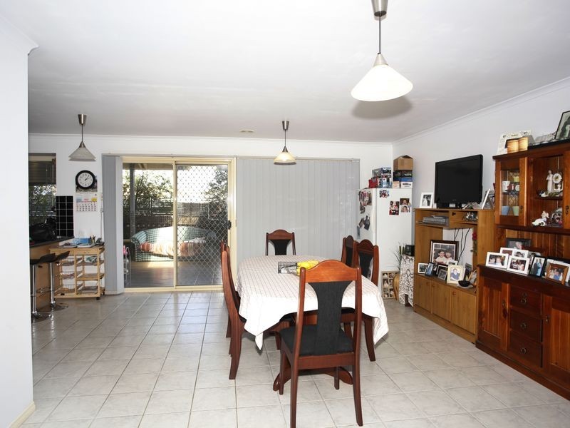 2 Filante Grove, Berwick VIC 3806