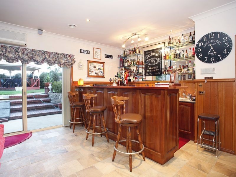 8 Lakeview Terrace, Beaconsfield VIC 3807