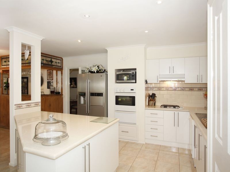 305 Centre Road, Narre Warren South VIC 3805