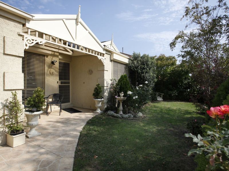 305 Centre Road, Narre Warren South VIC 3805