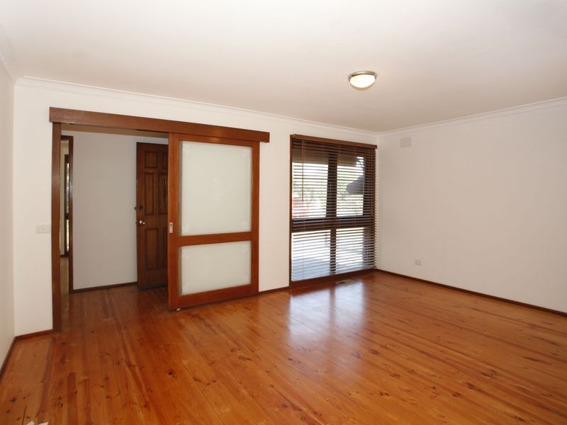4 Chester Court, Endeavour Hills VIC 3802