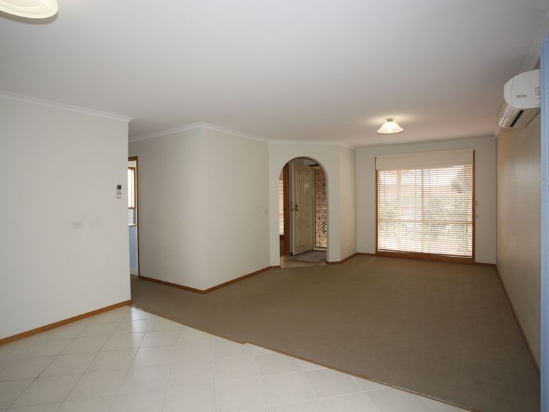 2 Curringa Close, Berwick VIC 3806