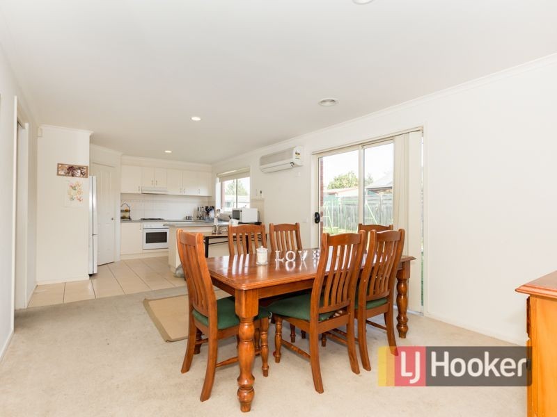 25 Nereena Rise, Cranbourne VIC 3977