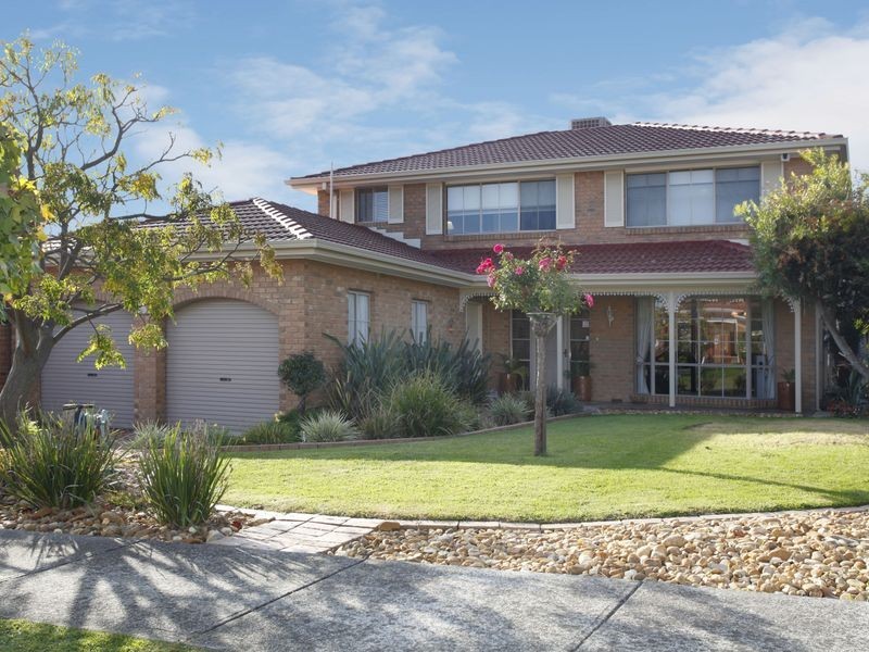 15 Samaher Court, Endeavour Hills VIC 3802