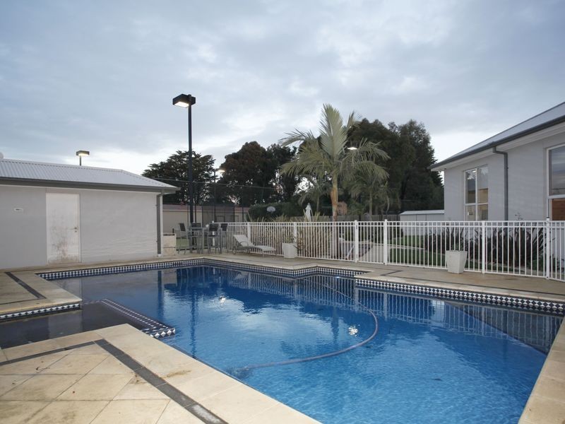 3 Rustic Rise, Narre Warren North VIC 3804