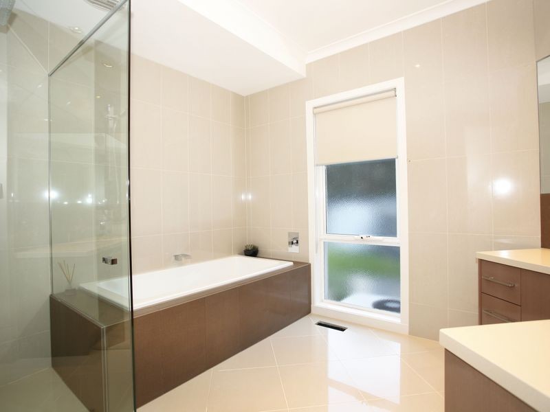 3 Rustic Rise, Narre Warren North VIC 3804