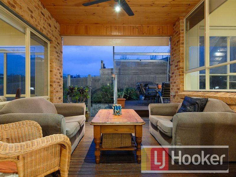 7 Fantail Way, Berwick VIC 3806