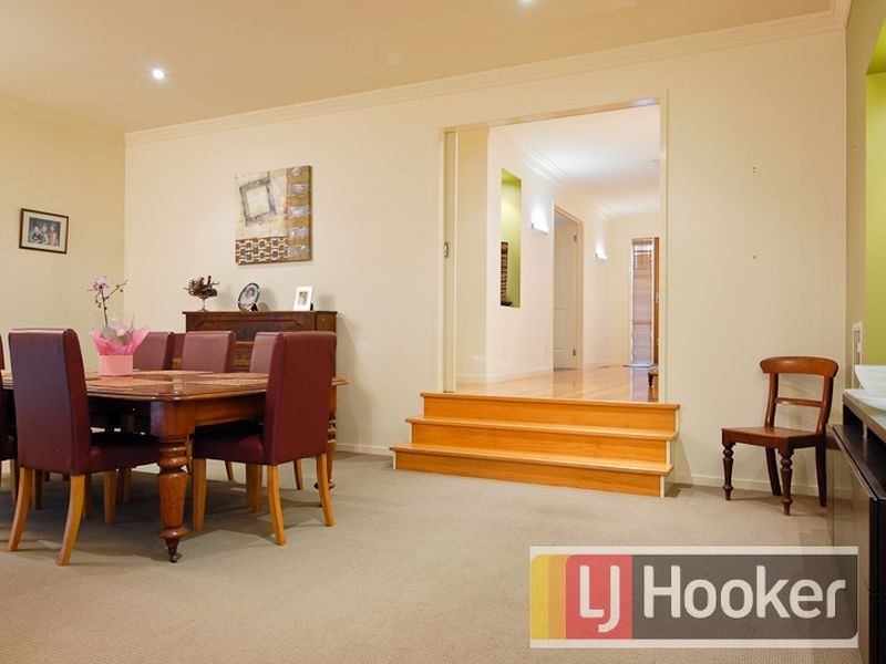 7 Fantail Way, Berwick VIC 3806