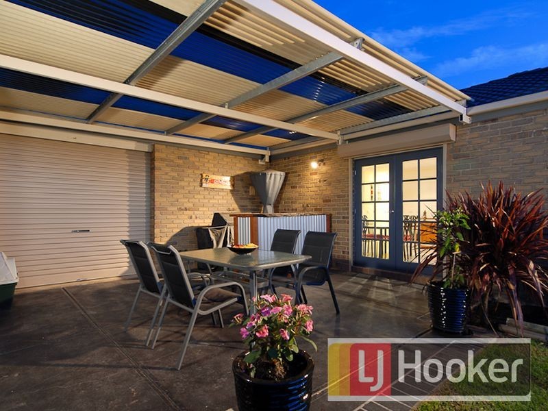 10 Sue Place, Berwick VIC 3806