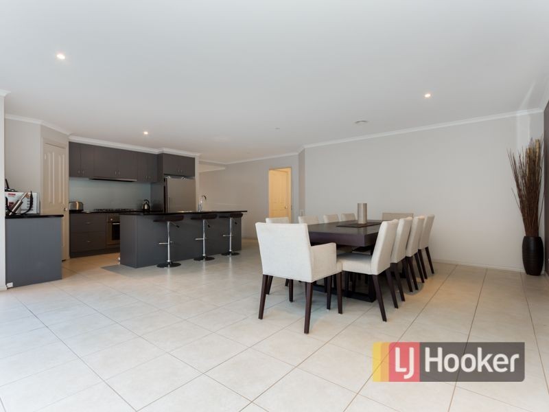 11 Filmer Crescent, Narre Warren South VIC 3805