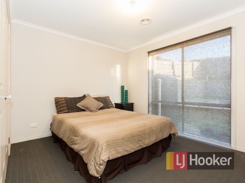 11 Filmer Crescent, Narre Warren South VIC 3805